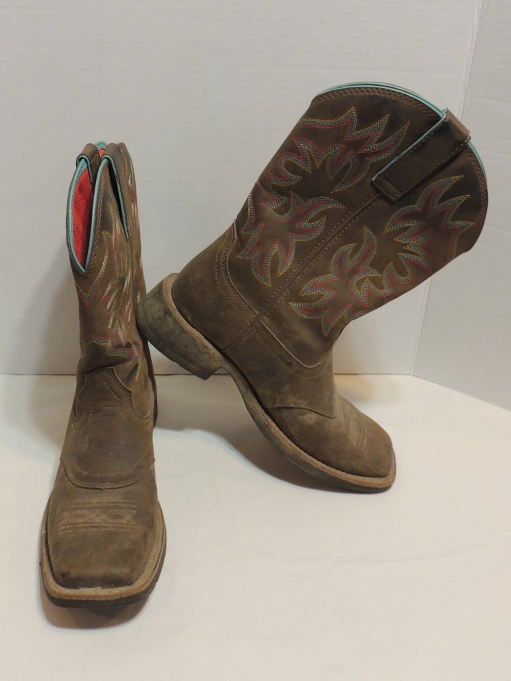 Ariat Boots Woman 8.5 Brown Tan Blue Western Rodeo Cowgirl Horse Cow Farm Boots